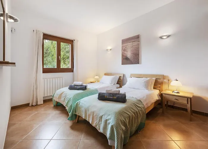 Coloma * Порт-де-Польєнса