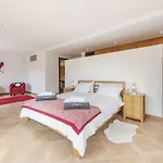 Coloma Villa